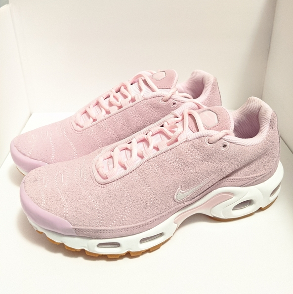 air max plus pink foam